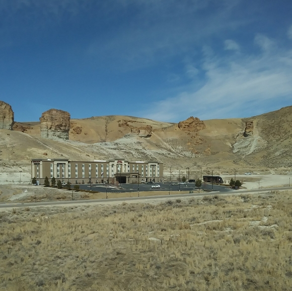 I make a verioty of leather goods. - Picture 3 of 6